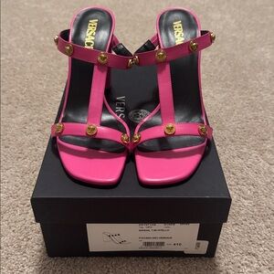 Versace Pink Sandal Heels 🩷